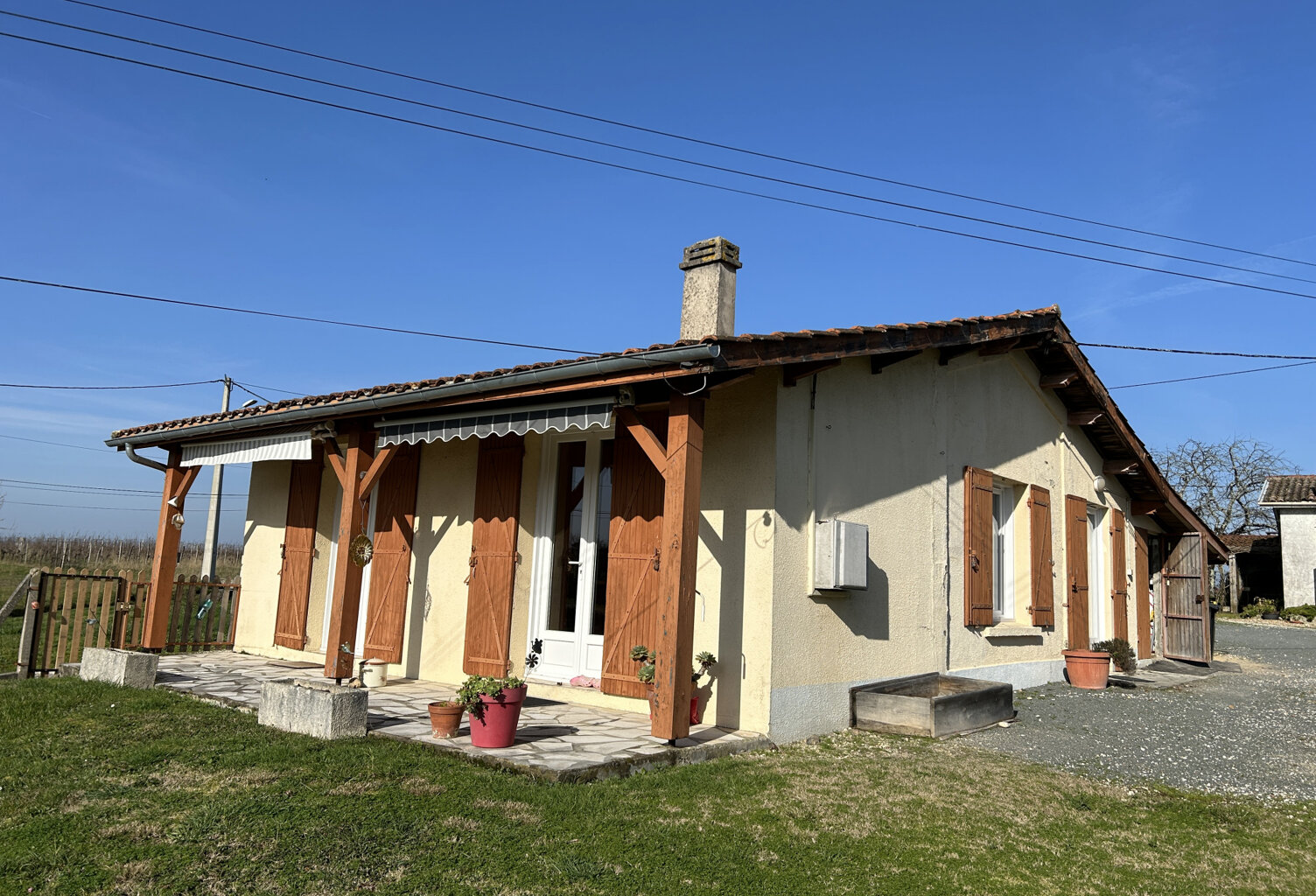 MARANSIN Jolie petite maison avec grand garage — photo 1