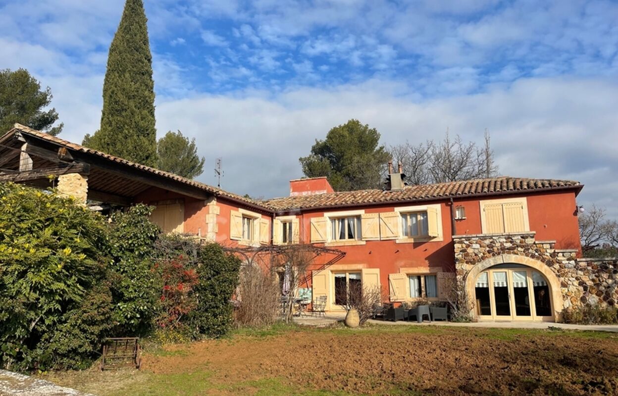 maison 5 pièces 240 m2 à vendre à Roussillon (84220)