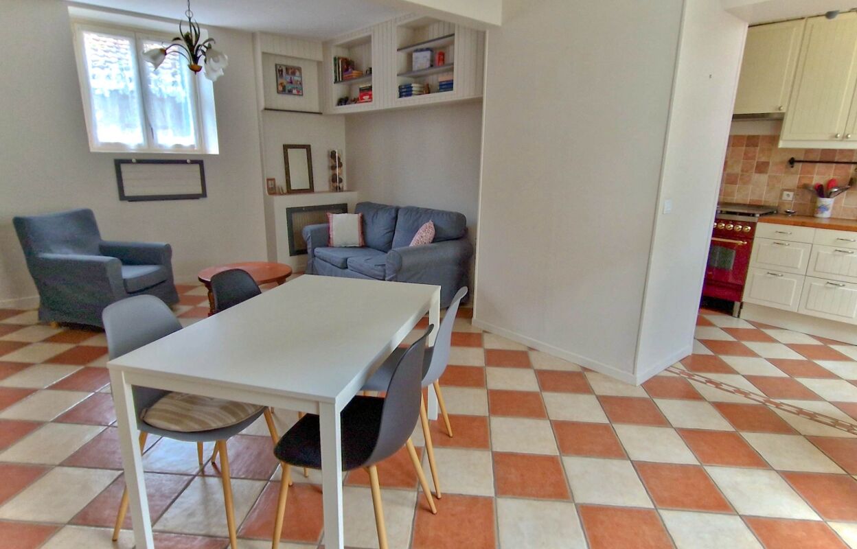 maison 5 pièces 90 m2 à vendre à Mandres-les-Roses (94520)