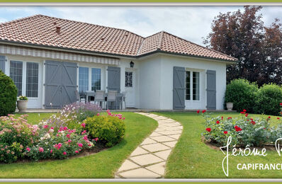 vente maison 196 000 € à proximité de Thuré (86540)
