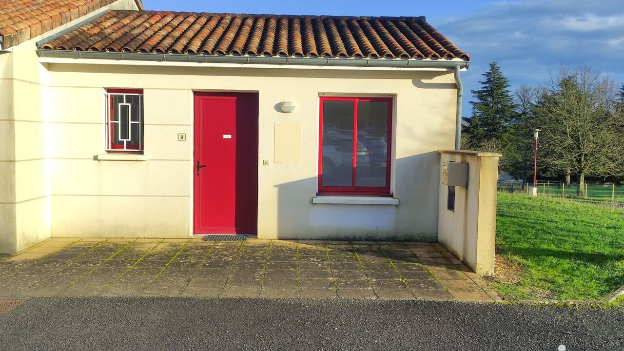 maison 2 pièces 30 m2 à vendre à Verrières (86410)