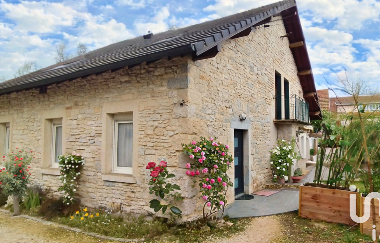 maison 10 pièces 230 m2 à vendre à Besançon (25000)