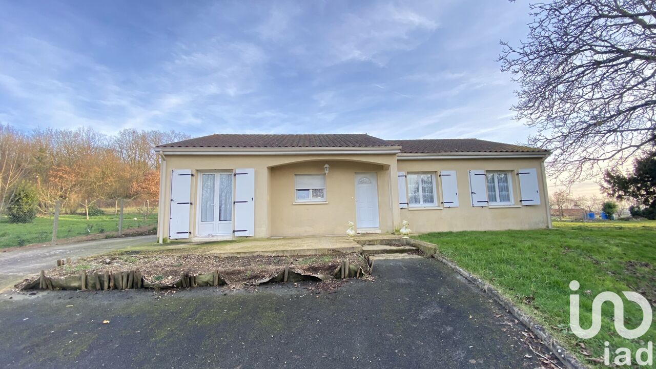maison 5 pièces 120 m2 à vendre à Beaumont Saint-Cyr (86490)