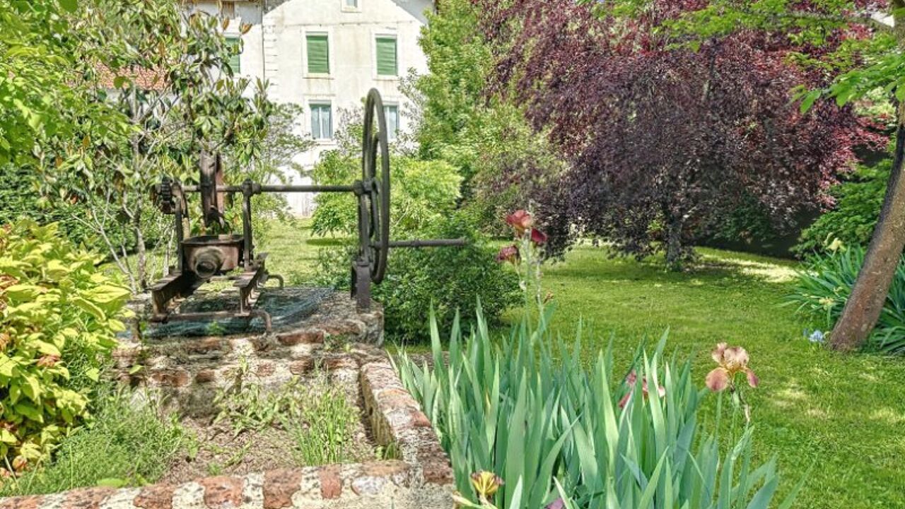 maison 8 pièces 191 m2 à vendre à Cahors (46000)