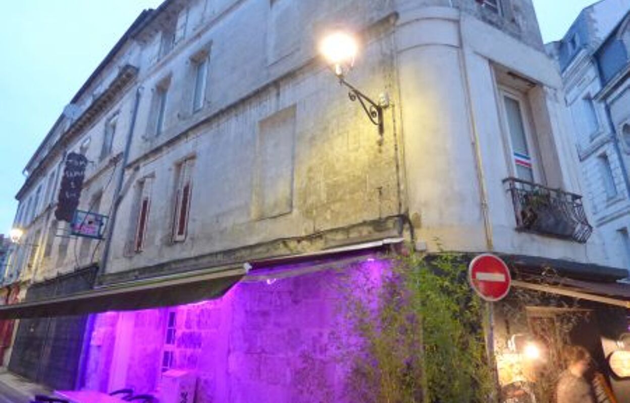 immeuble  pièces 200 m2 à vendre à Angoulême (16000)