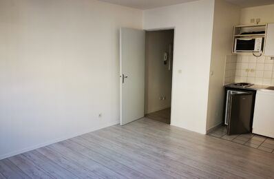 location appartement 513 € CC /mois à proximité de Emmerin (59320)