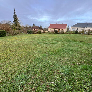 Terrain 779 m²