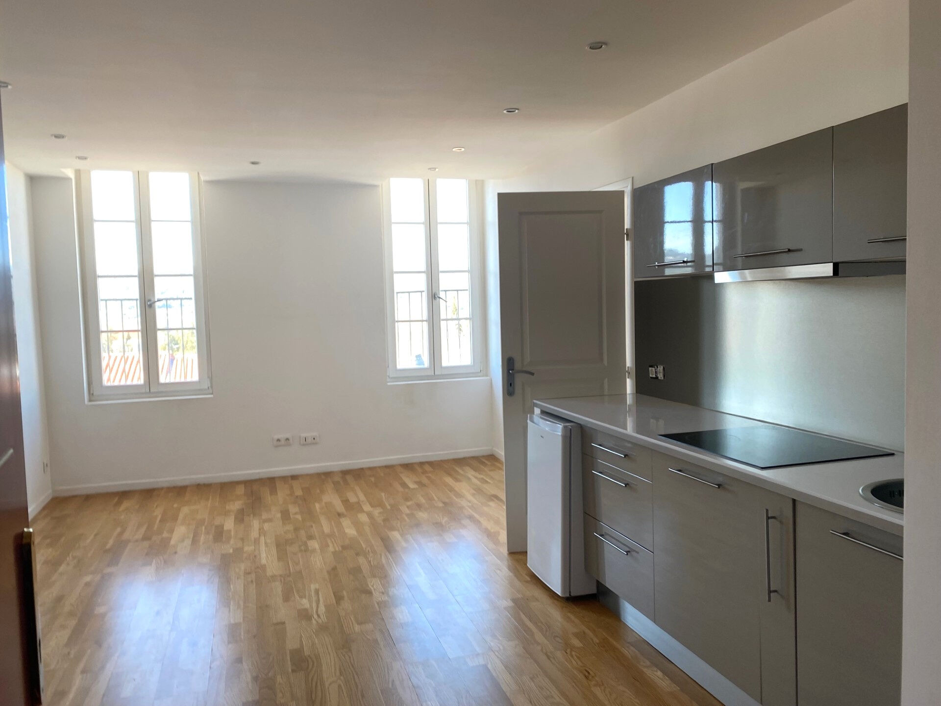 Appartement 2 pièces  à vendre Hyères 83400