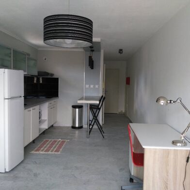 Appartement 2 pièces 642 €