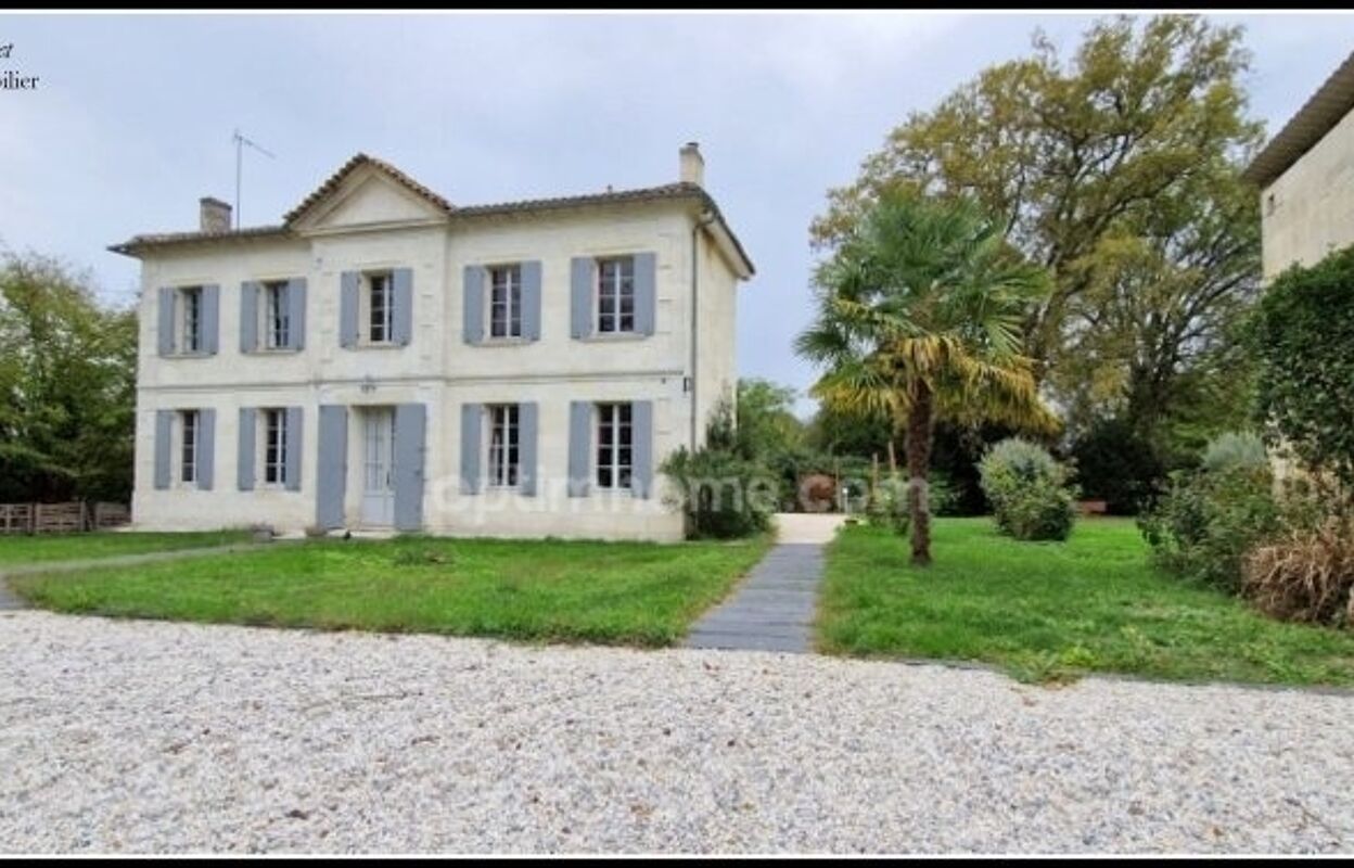 maison 7 pièces 176 m2 à vendre à Savignac-de-l'Isle (33910)