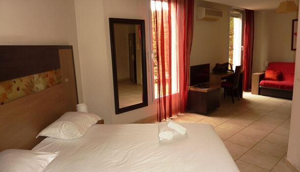 Villa / Maison 4 pièces  à vendre Rousset 13790