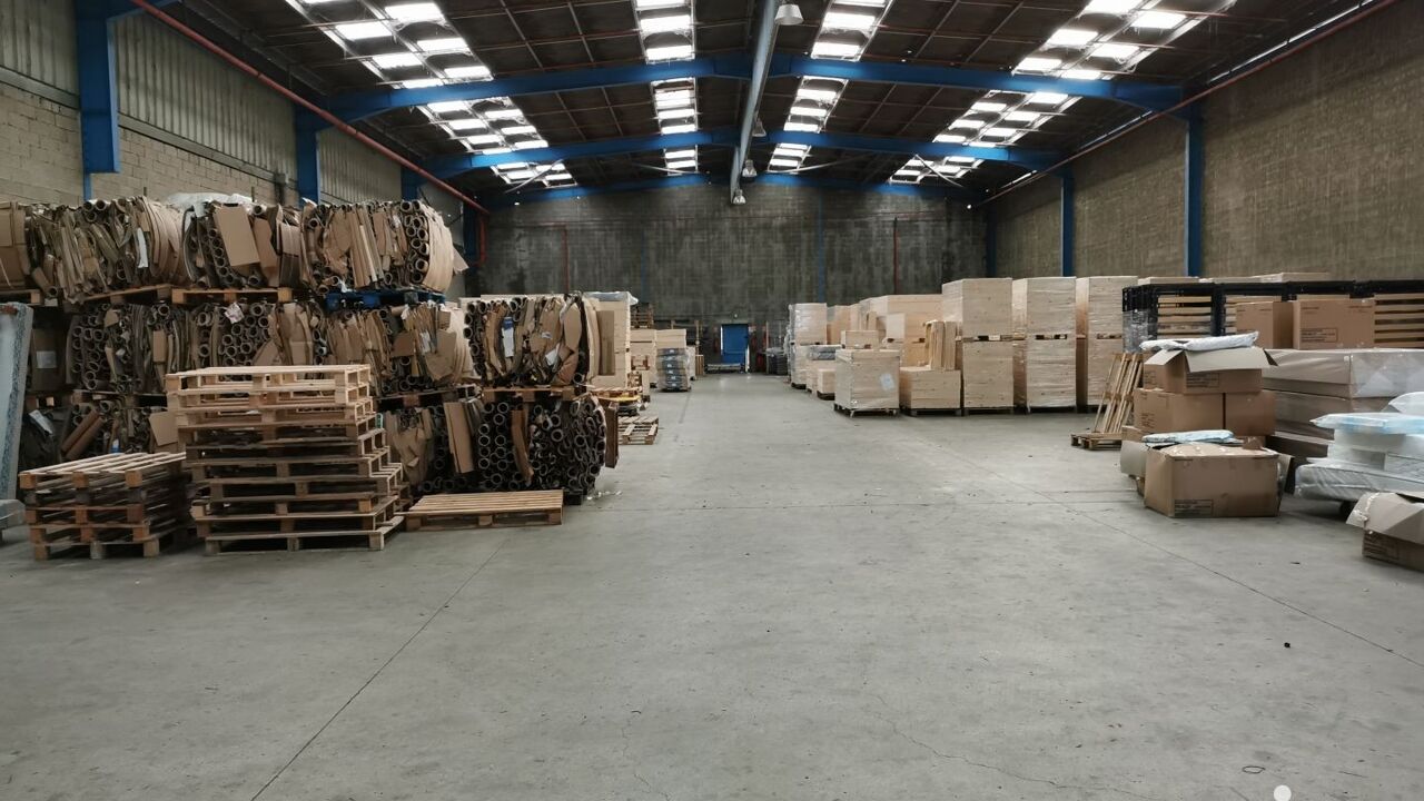 commerce  pièces 1200 m2 à vendre à Tricot (60420)