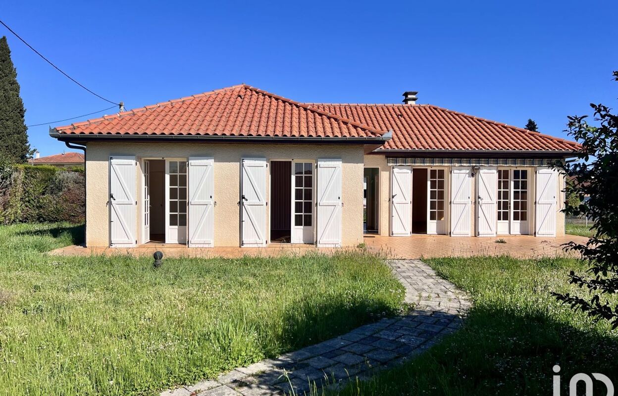 maison 4 pièces 103 m2 à vendre à Vic-en-Bigorre (65500)