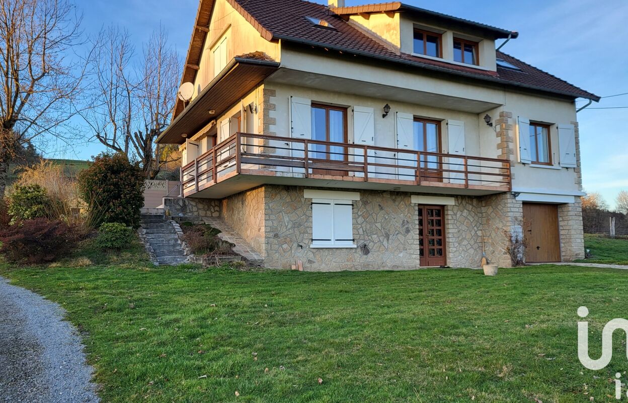 maison 8 pièces 202 m2 à vendre à Peyrat-le-Château (87470)
