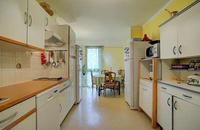 location appartement 1 300 € CC /mois à proximité de Saint-Égrève (38120)