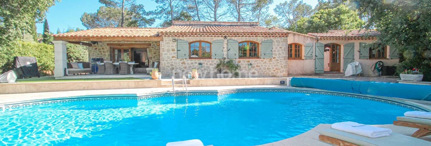 Maison 5 Pièces 131 m² à vendre à Fayence (83440)