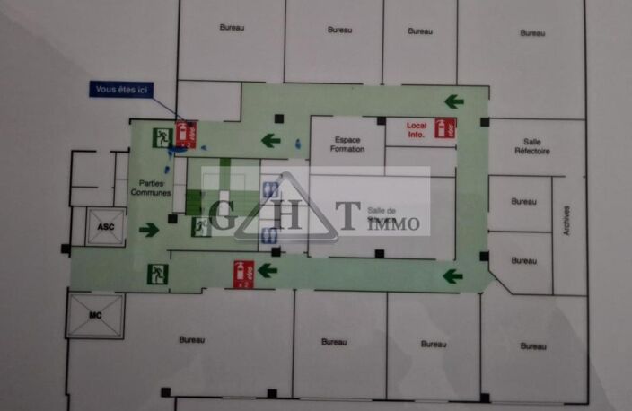 A LOUER 430 M² DE BUREAUX CLIMATISES A PANTIN — photo 2