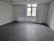 A LOUER 430 M² DE BUREAUX CLIMATISES A PANTIN — photo 4