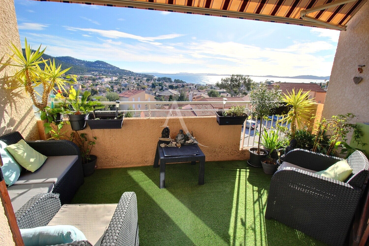 Appartement 3 pièces  à vendre Carqueiranne 83320