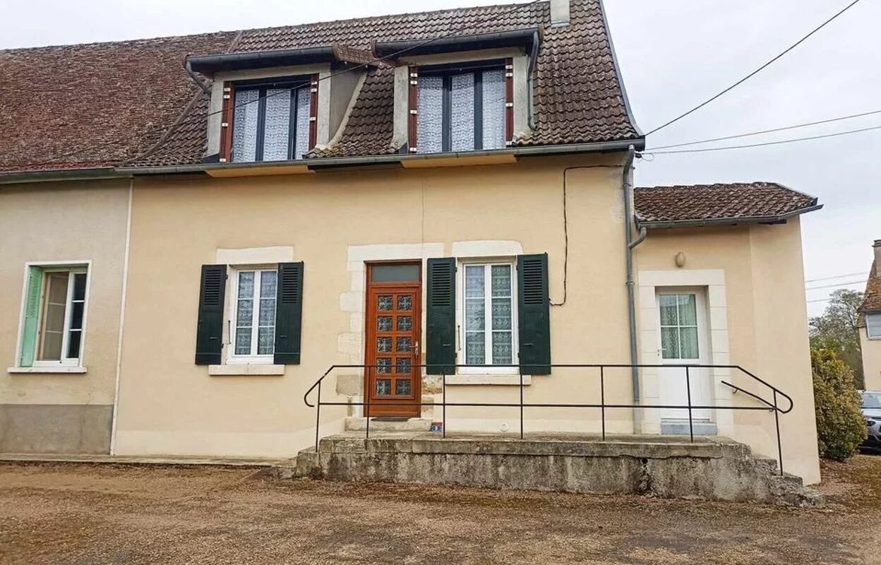 maison 4 pièces 85 m2 à vendre à Léré (18240)