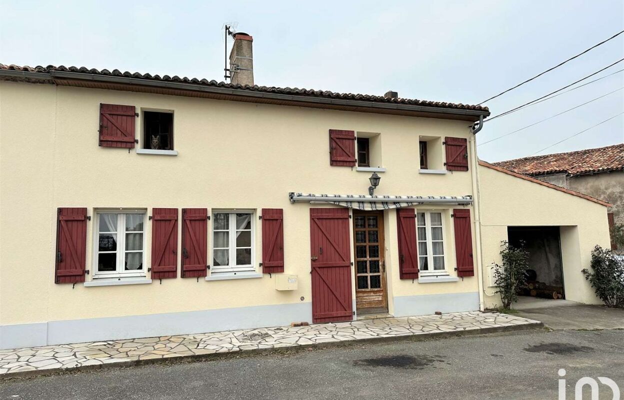 maison 4 pièces 114 m2 à vendre à Saint-Aubin-le-Cloud (79450)