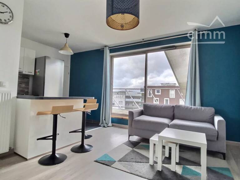 2P meublé avec terrasse vue dégagée idéalement situé prestations — photo 1