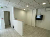 BUREAUX à LOUER — photo 3