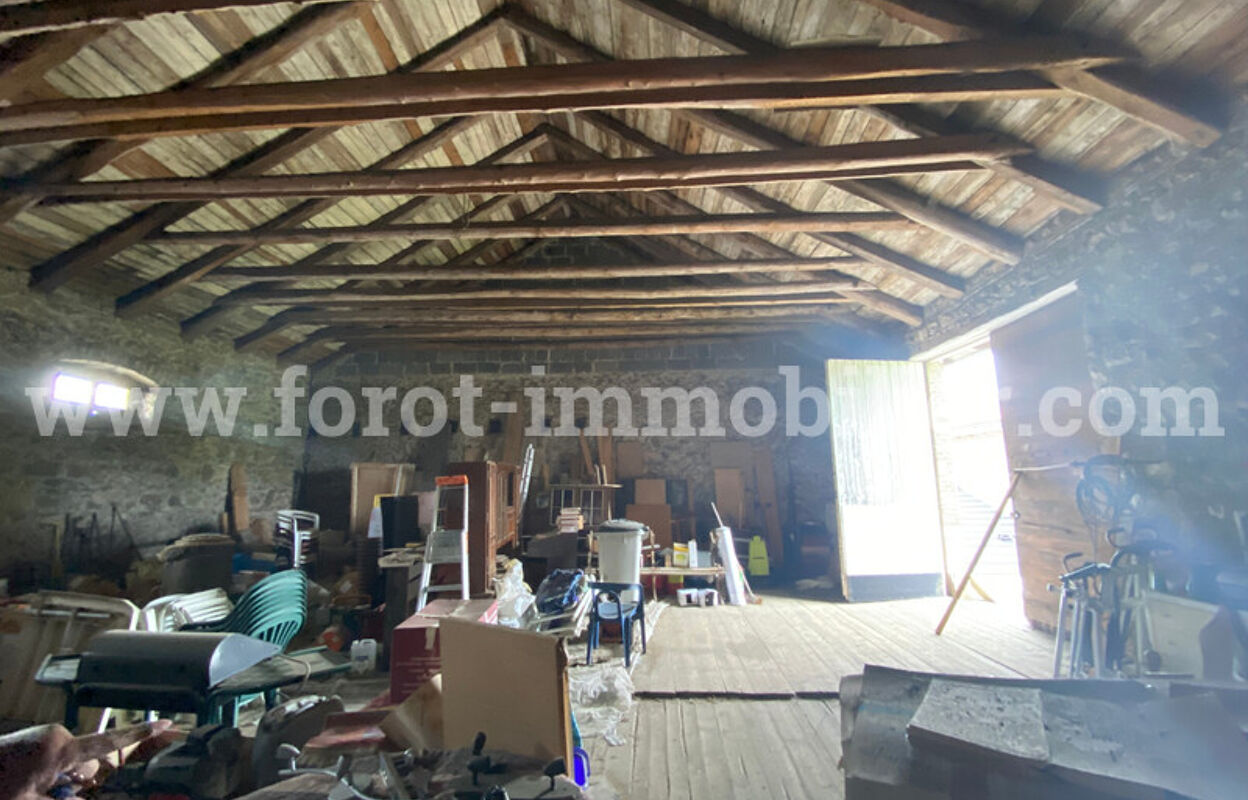 immeuble  pièces 300 m2 à vendre à Saint-Agrève (07320)