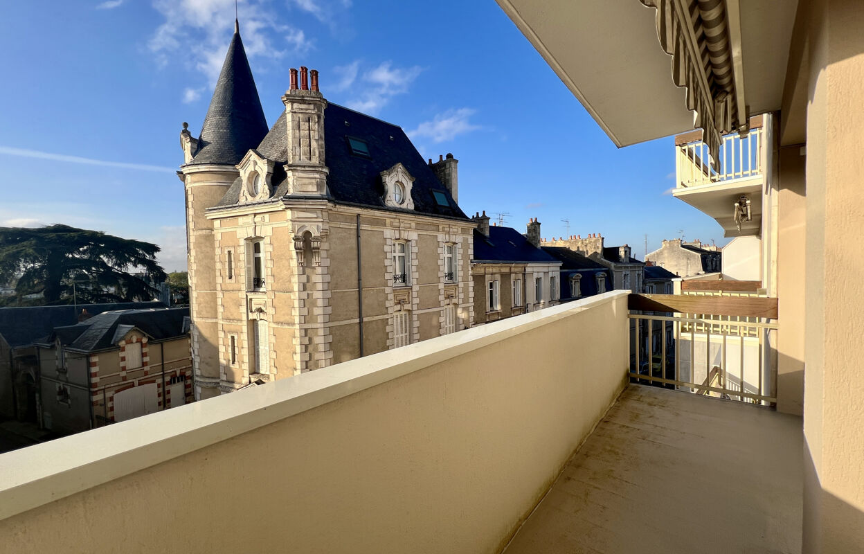 appartement 4 pièces 125 m2 à vendre à Poitiers (86000)