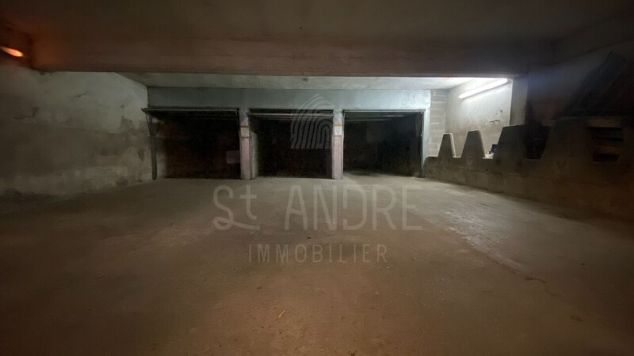 garage  pièces 14 m2 à vendre à La Côte-Saint-André (38260)
