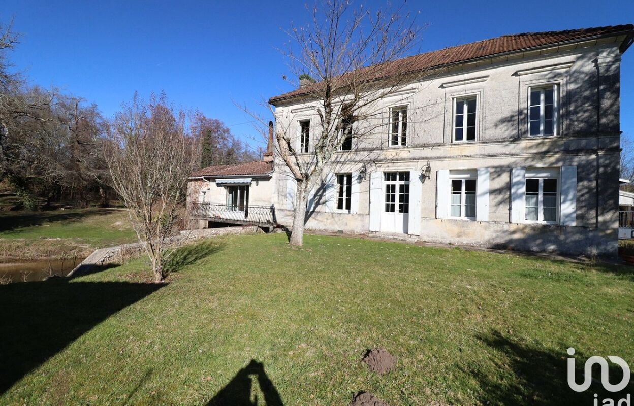 maison 10 pièces 195 m2 à vendre à Montguyon (17270)
