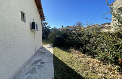 location appartement 700 € CC /mois à proximité de Aigues-Mortes (30220)