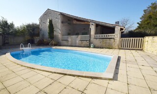 Maison 6 Pièces 195 m² à vendre à Geay (17250)