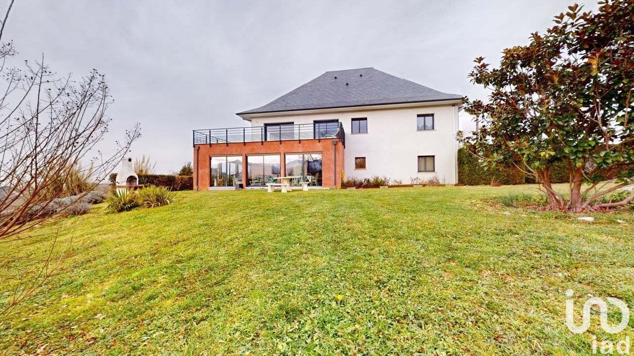 maison 10 pièces 350 m2 à vendre à Bagnères-de-Bigorre (65200)