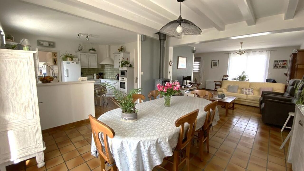 maison 4 pièces 131 m2 à vendre à Nieul-sur-Mer (17137)