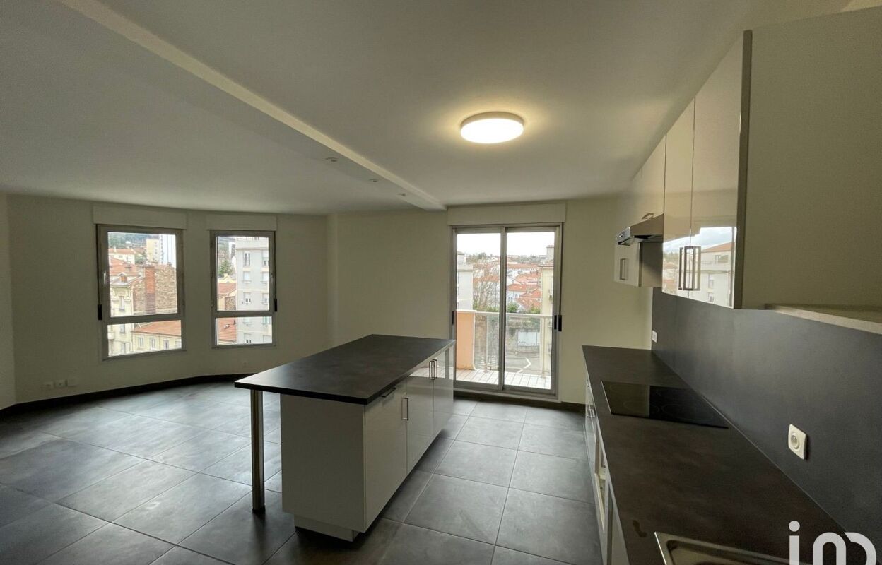 appartement 3 pièces 76 m2 à louer à Saint-Étienne (42100)