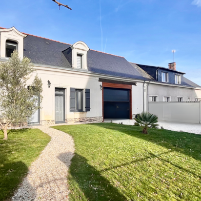 Maison 7 pièces 222 m²