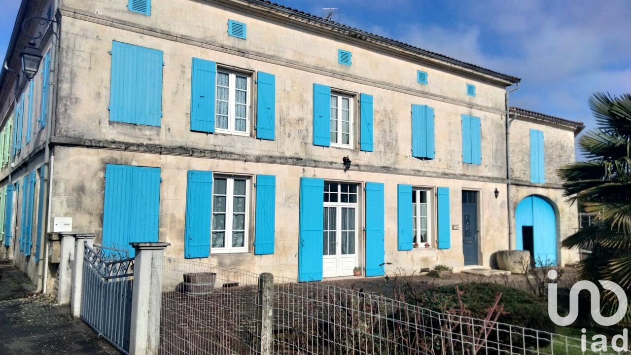 maison 14 pièces 262 m2 à vendre à Saint-Genis-de-Saintonge (17240)