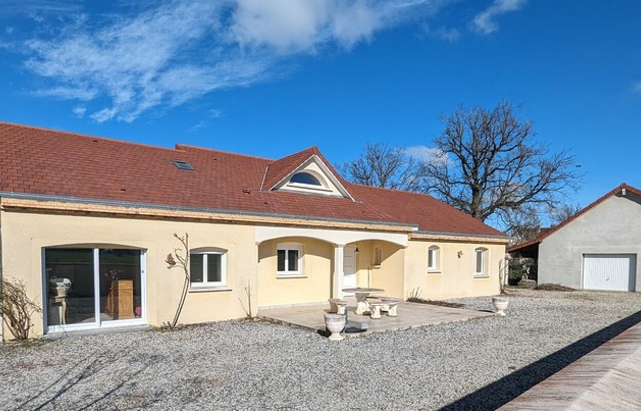 maison 10 pièces 171 m2 à vendre à Paray-le-Monial (71600)