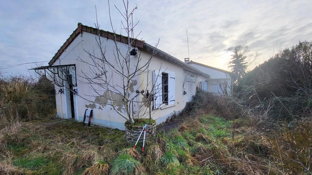 maison 3 pièces 99 m2 à Coulonges (86290)