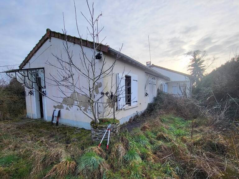 A vendre maison de plain-pied à Coulonges- La Vienne — photo 1