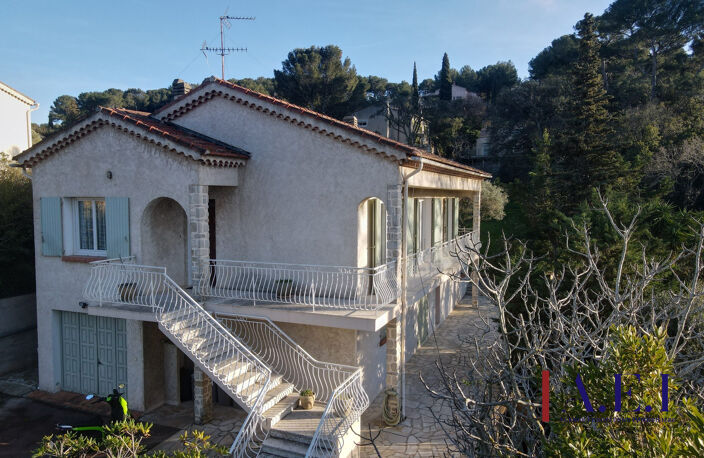Maison traditionnelle et individuelle — photo 2