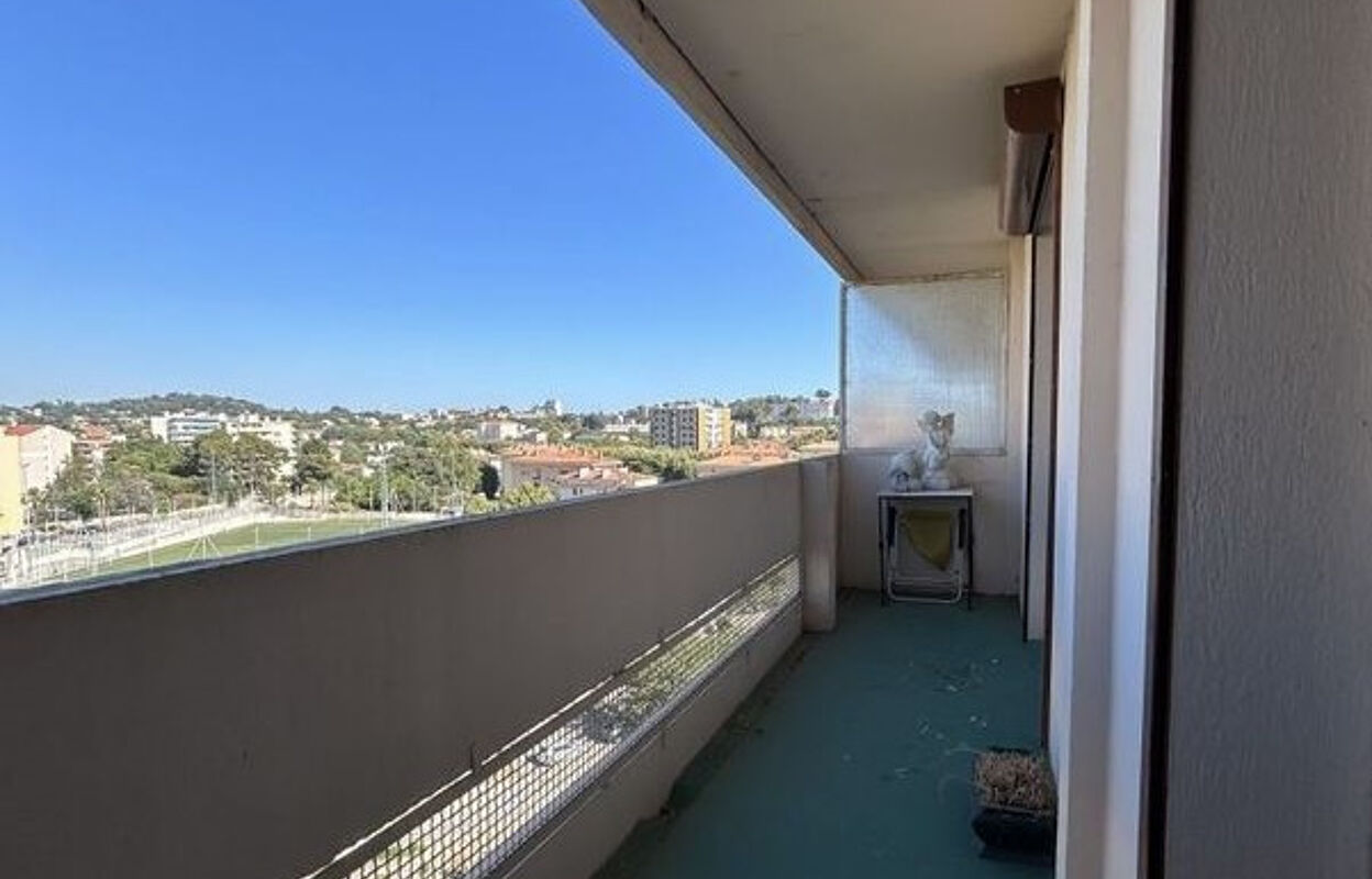 appartement 3 pièces 82 m2 à vendre à Toulon (83000)