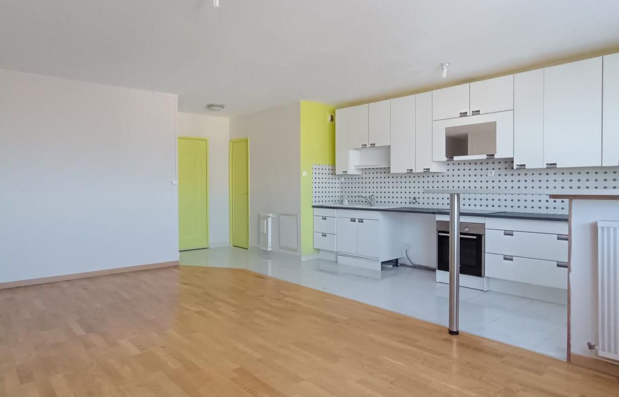 appartement 3 pièces 63 m2 à vendre à Saint-Pierre-des-Corps (37700)