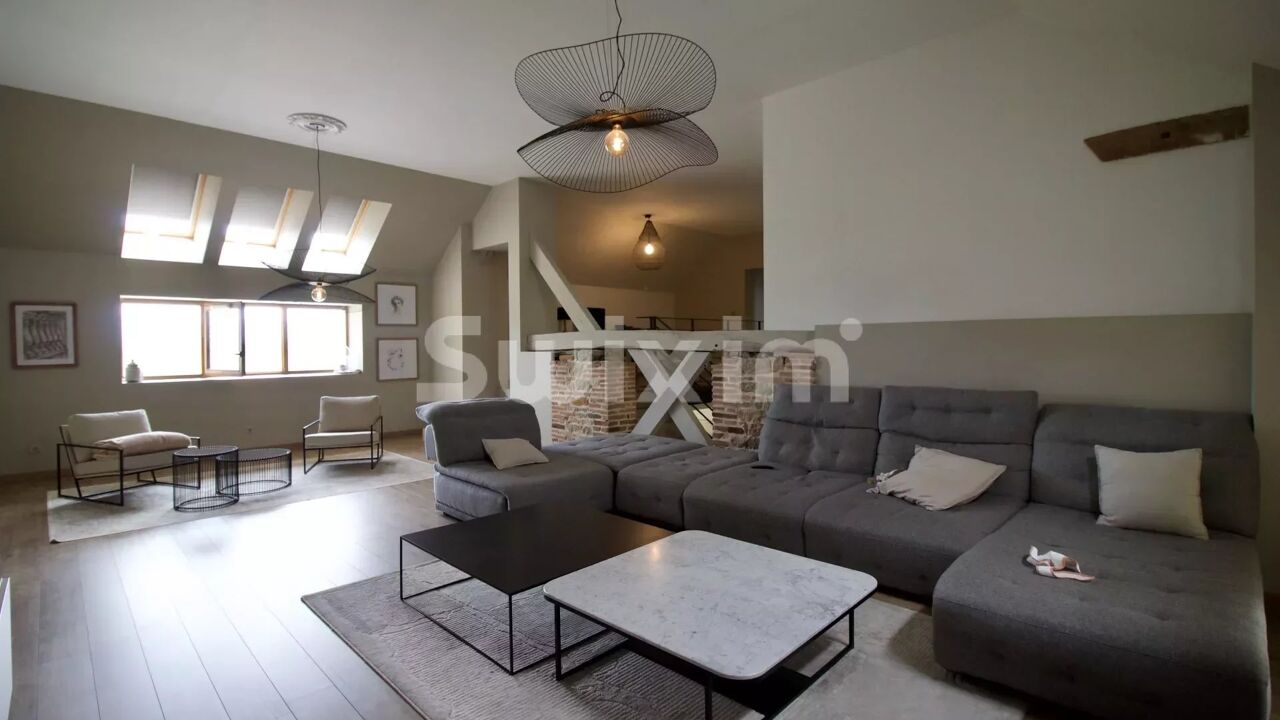 maison 5 pièces 193 m2 à vendre à Lons-le-Saunier (39000)