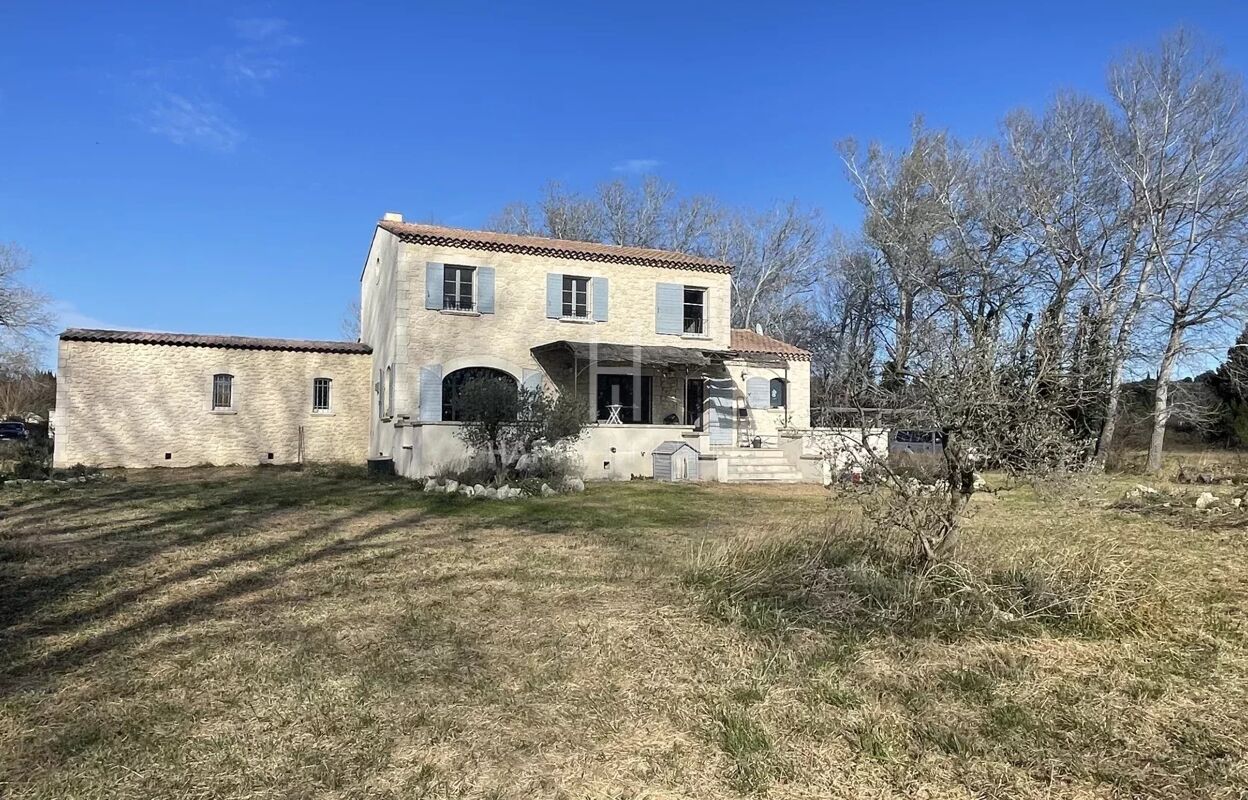 maison 6 pièces 180 m2 à vendre à Mouriès (13890)