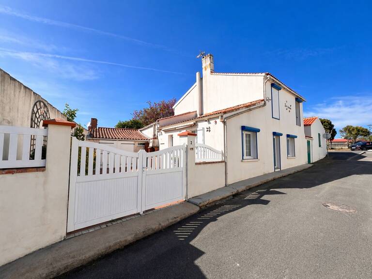maison de caractère centre Longeville sur mer — photo 1