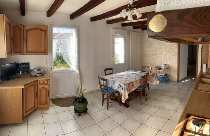 maison de caractère centre Longeville sur mer — photo 2