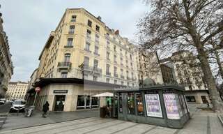 Bureau  400 m² à louer à Lyon 2 (69002)