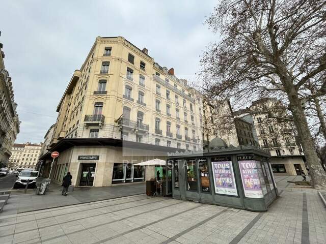 BUREAUX à LOUER — photo du bien